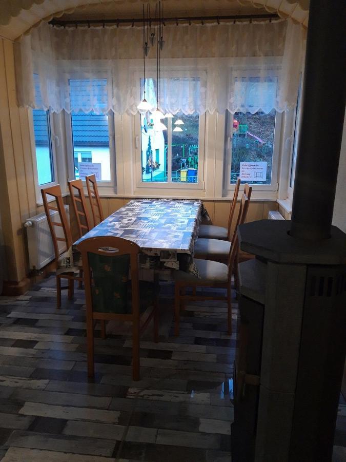 Ferienwohnung Erz-Hostel Thermalbad Wiesenbad Экстерьер фото