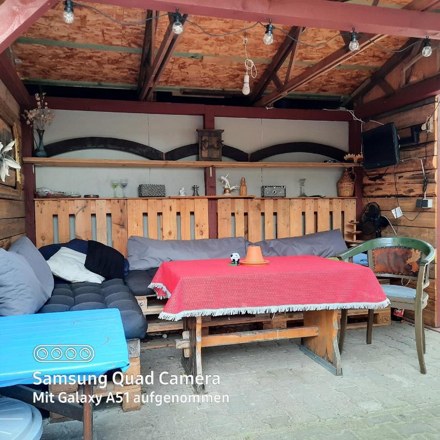 Ferienwohnung Erz-Hostel Thermalbad Wiesenbad Экстерьер фото